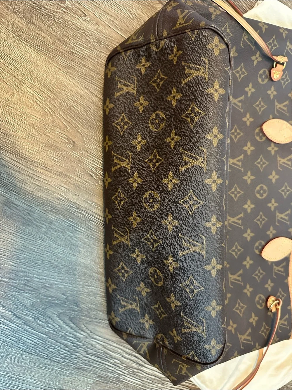Louis Vuitton Monogram Canvas Neverfull Tote MM w/ Pouch & DustBag Beige Lining
